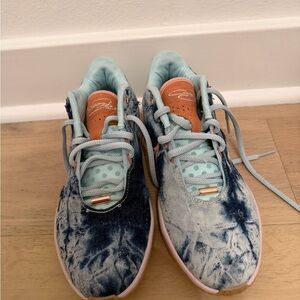 Nike Blue and Orange Athletic Shoes